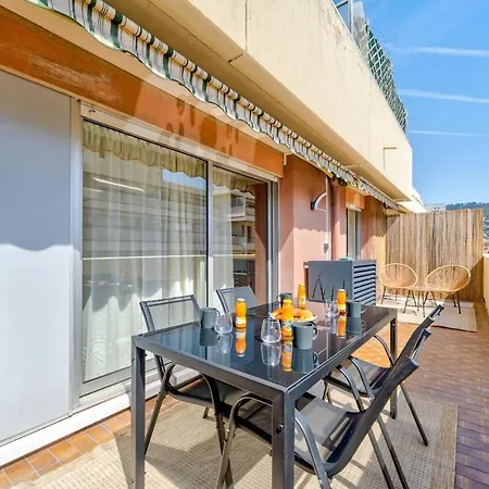 2p Standing, Terrasse, Garage, Proche Port Et